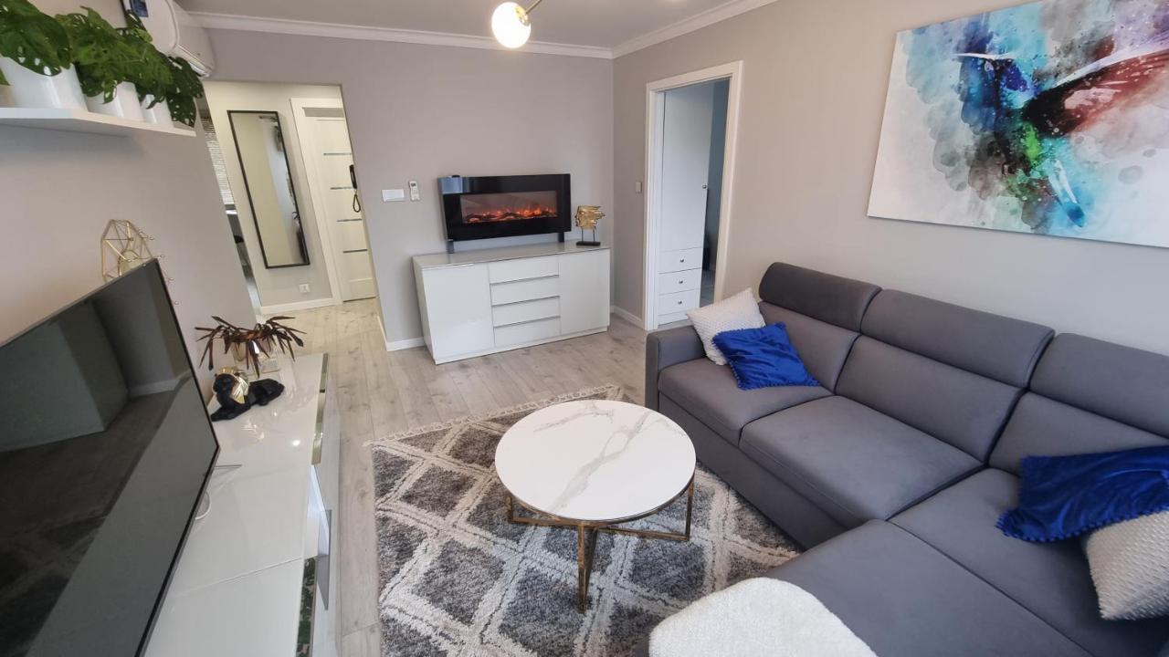 Zacisze Apartment Jaroslaw